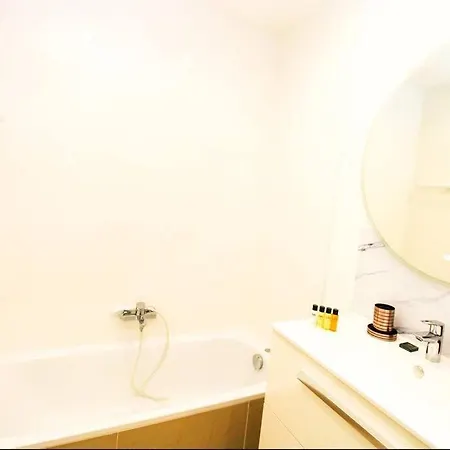 Апартаменты Le Trident Yourhosthelper Канны